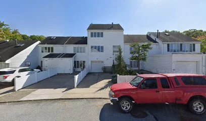 P.S. 004 MAURICE WOLLIN