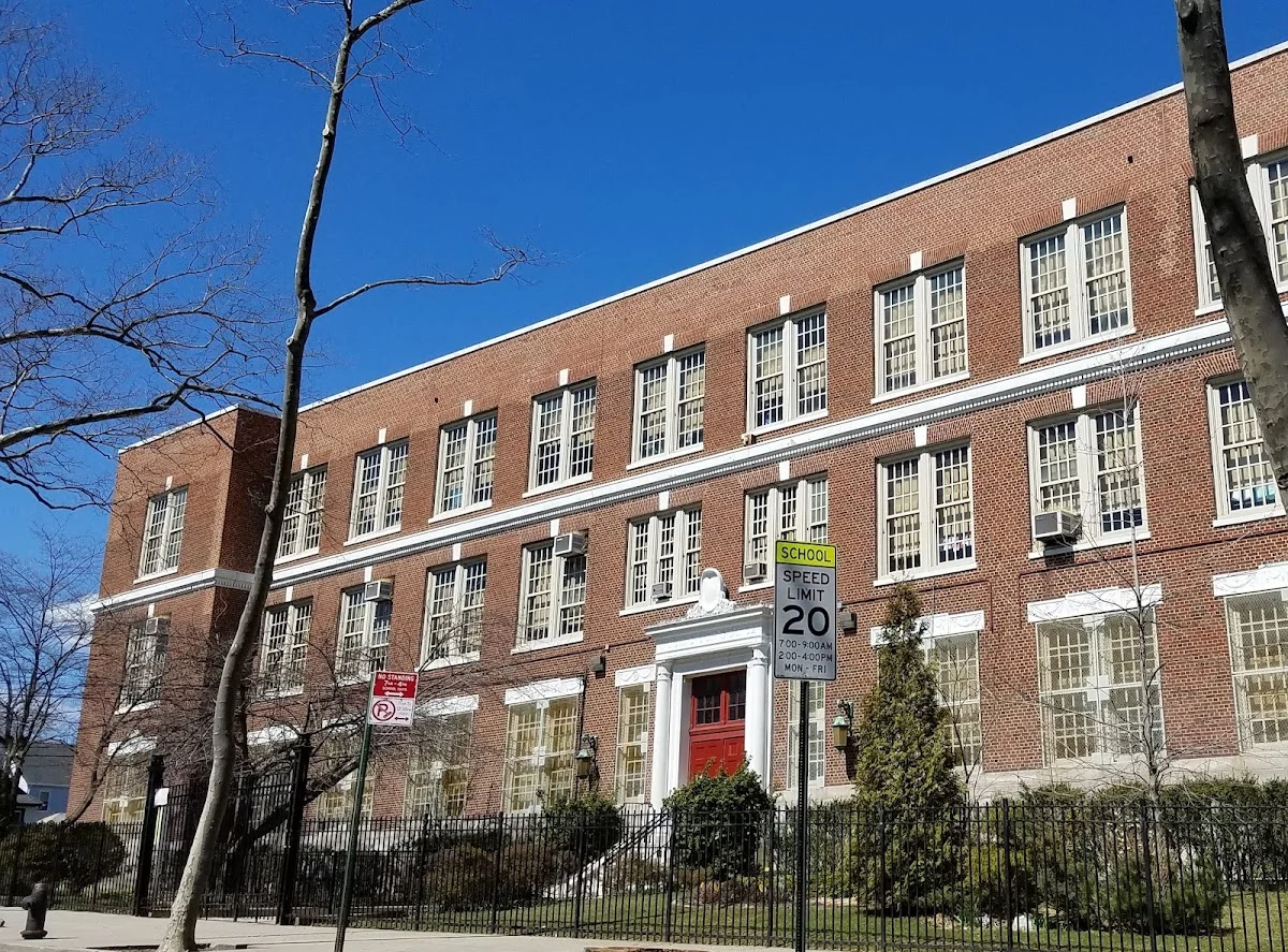 P.S. 032 STATE STREET