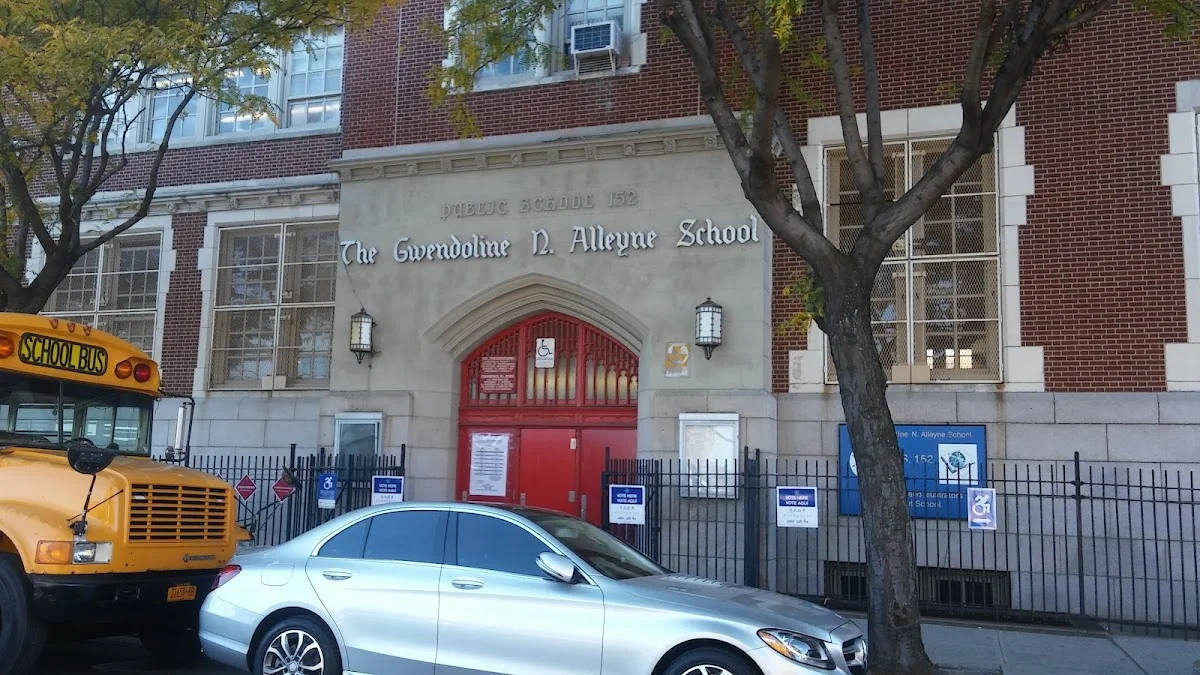 P.S. 152 GWENDOLINE N. ALLEYNE SCHOOL