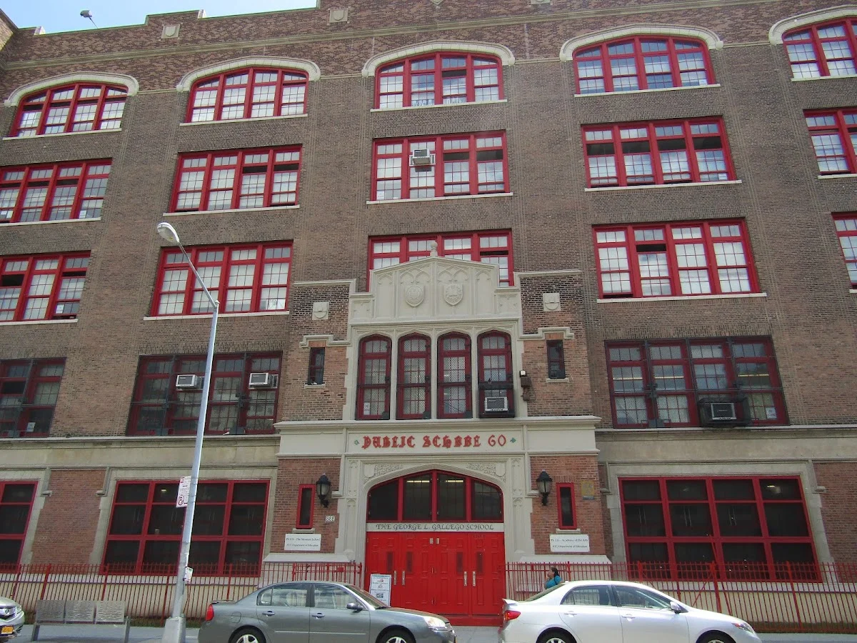 THE LONGWOOD ACADEMY OF DISCOVERY