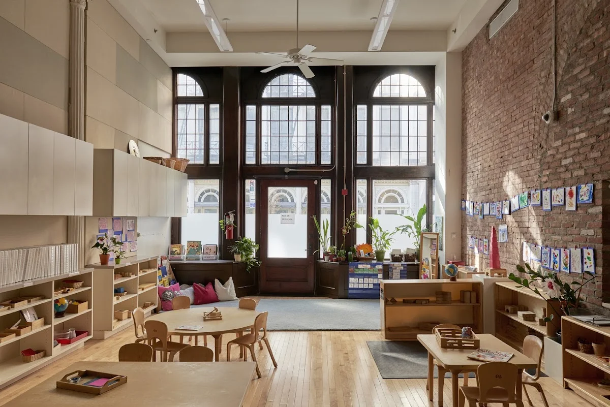 THE WASHINGTON MARKET SCHOOL