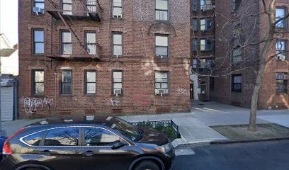 Glitter & Crayons Family Daycare