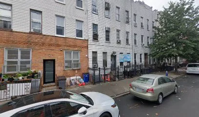 La Niña de tus ojos childcare ll